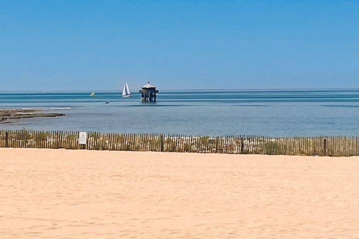 Appartement entier, Charmant appartement  à Aytré avec terrasse in Aytré, Région de La Rochelle