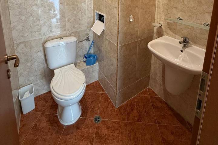 Gîte pour 6 personnes, avec piscine et jardin, adapté aux familles en Bulgarie - 4