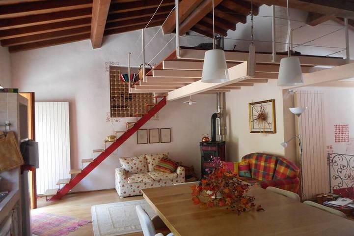 Casa vacanza per 5 persone, con sauna e terrazza in Comune di Pisogne