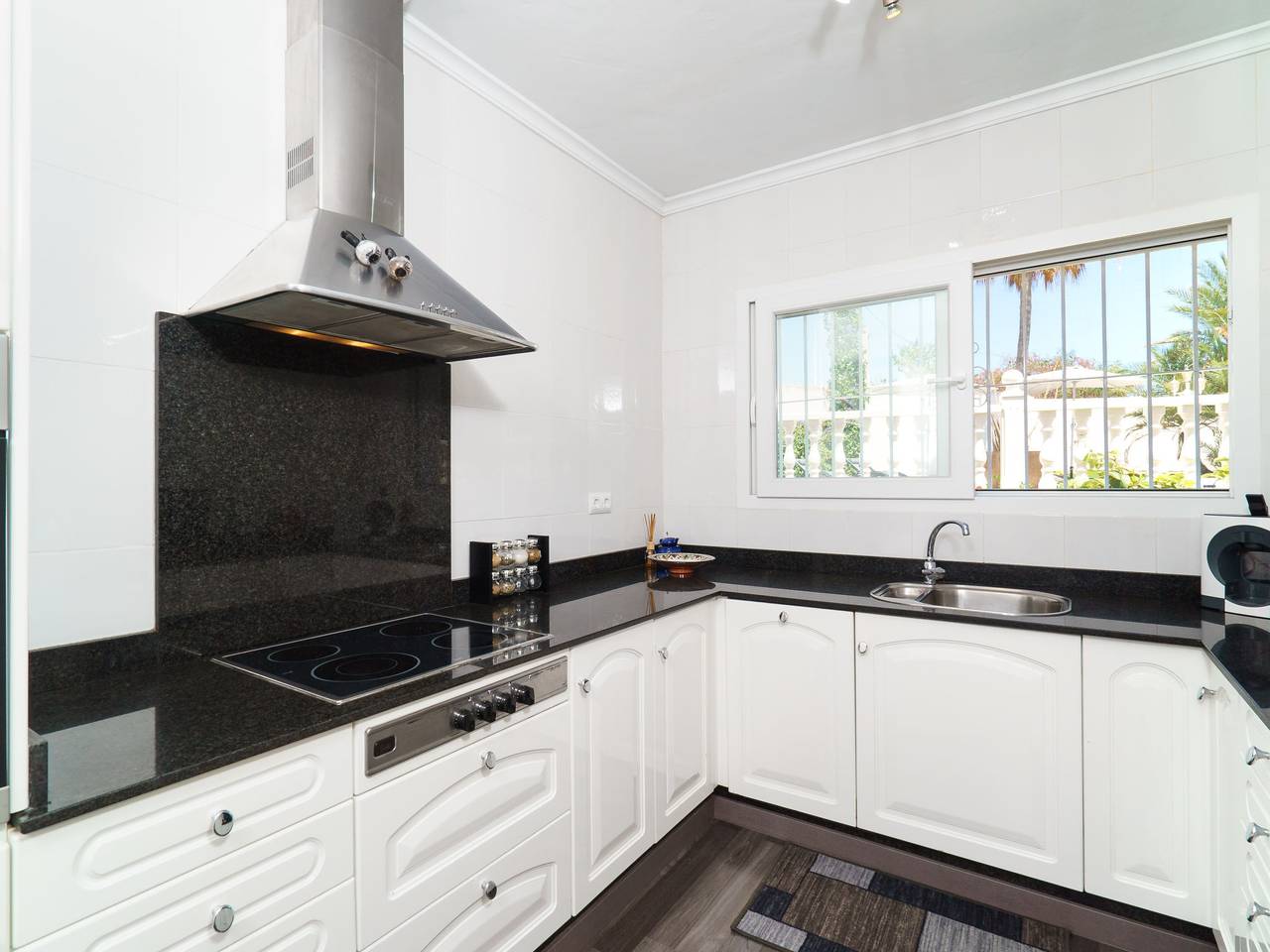 Alina in La Fustera, Benissa