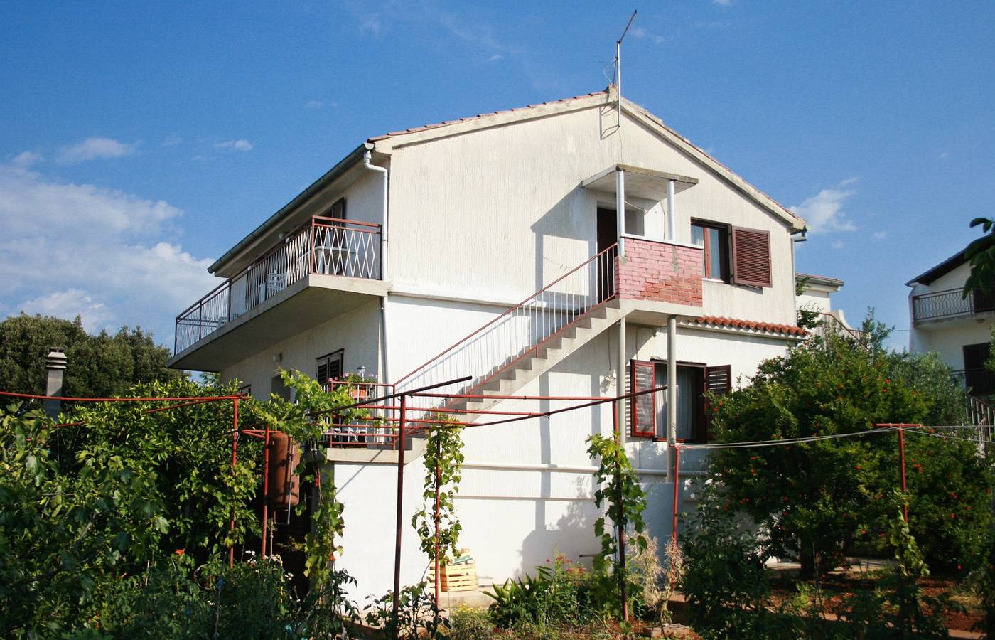 Ganze Wohnung, 2-Zimmer-Ferienwohnung mit Balkon Jezera, Murter A-5093-a in Tisno, Murter