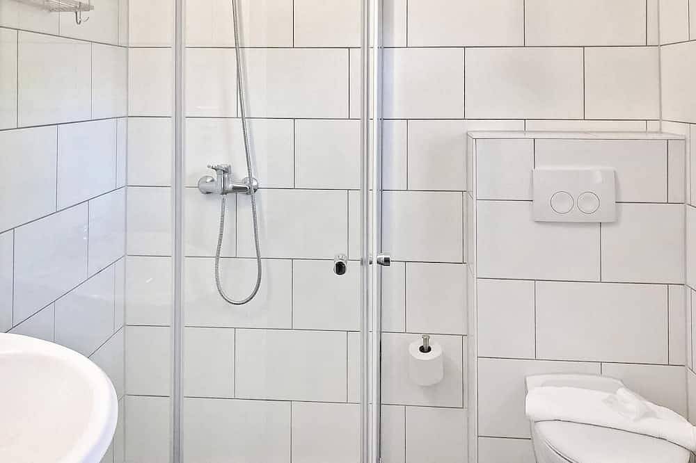 Schönes Haus in Rheinsberg Ot Warenthi mit Wlan in Rheinsberger See, Rheinsberg