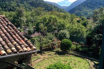 Gîte pour 6 personnes, avec jardin et terrasse à Fougax-et-Barrineuf