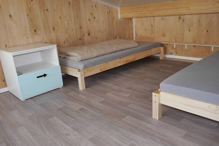 Ganze Wohnung, FeWo Bodensee-Suedwind Maisonette mit Südbalkon & Alpensicht Nähe Stockach in Eigeltingen, Hegau
