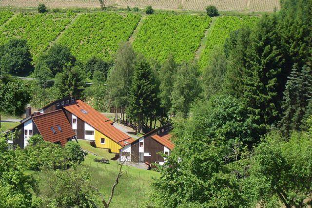 Ferienwohnung für 4 Personen, mit Terrasse und Garten in Bestwig
