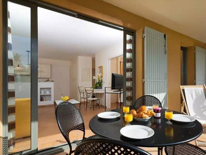 Location de vacances pour 4 personnes, avec Terrasse à Saumane-de-Vaucluse - 2