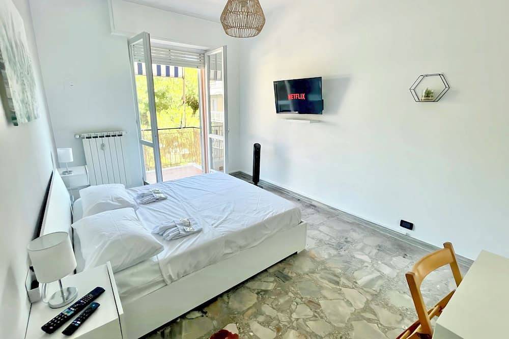 Apartamento entero, [House of Sun] Relax & Beach 400 meters away in Albenga in Albenga, Riviera di Ponente