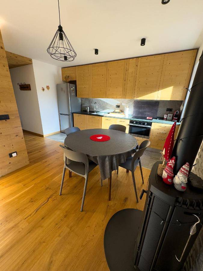 Casa vacanza per 5 persone, con Balcone e Terrazza nonché Panorama a Chiesa in Valmalenco