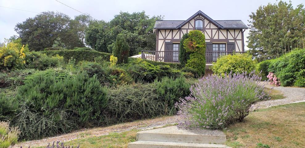 Location de vacances pour 4 personnes, avec jardin et terrasse, animaux acceptés à Saint-Léonard - 2