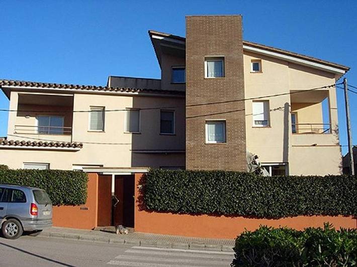 Holiday apartment for 5 people, with view and pool as well as garden, with pets - 1