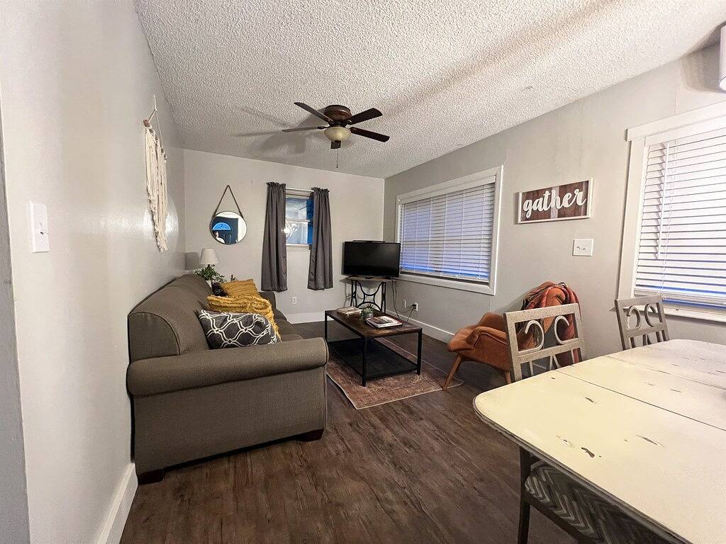 Glamping for 6 Guests in Ozark Mountains, Arkansas