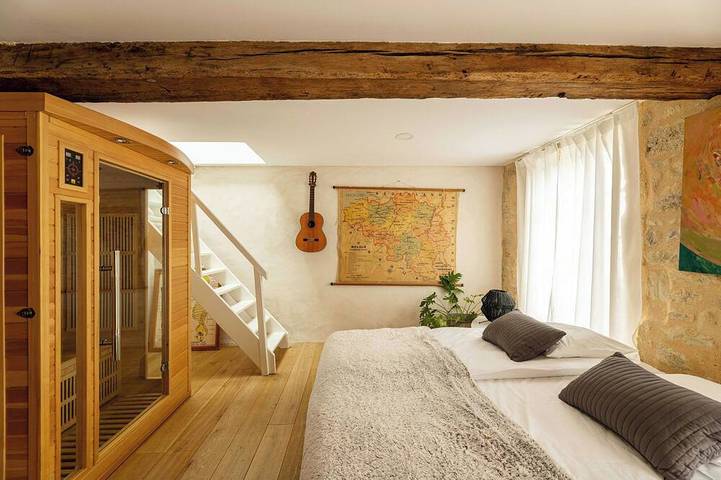 Location de vacances pour 10 personnes, avec Balcon ainsi que Jardin et Piscine à Saint-Martin-de-Gurson - 4