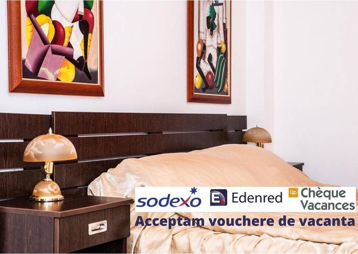 Villa pour 16 personnes, avec Balcon et Jacuzzi ainsi que Terrasse et Jardin en Roumanie