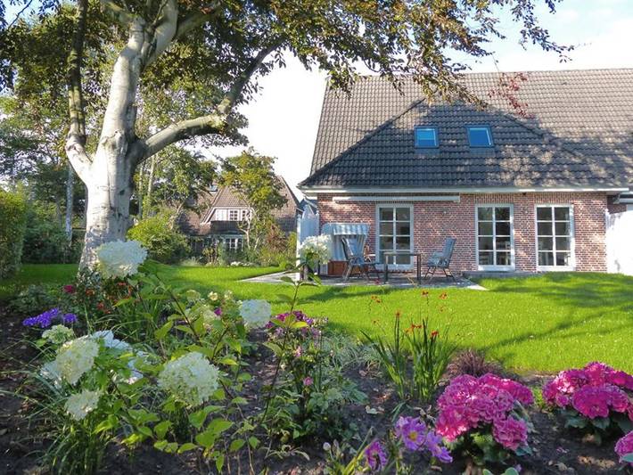 Ferienhaus für 4 Personen, mit Terrasse und Sauna sowie Garten - 1