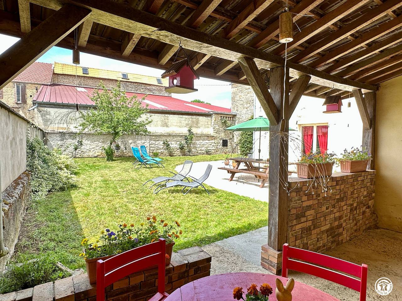 Gemütliches Haus mit Garten und Spa in Côte-d’Or, Haustiere erlaubt in Montbard und Umgebung