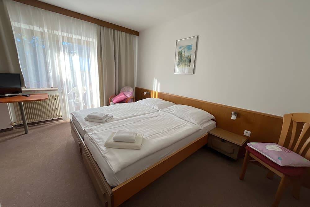 Zimmer 04 / 2Bett mit Balkon - Pension Alpina in Obsteig, Bezirk Imst