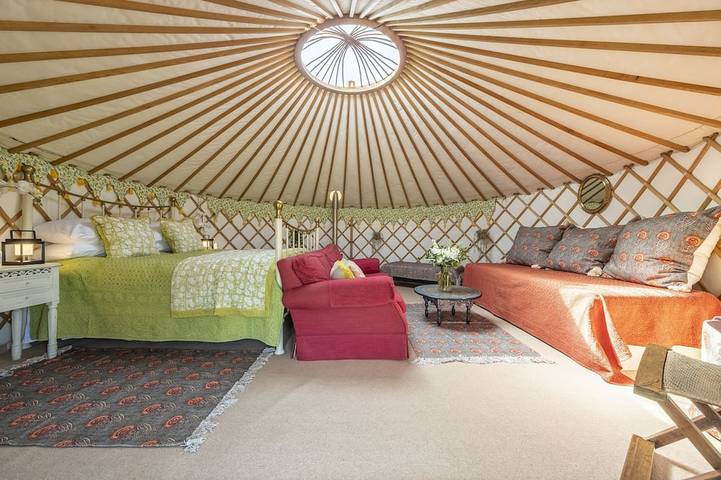 Luxury glamping with hot tub  - Valley View Yurt in Suffolk