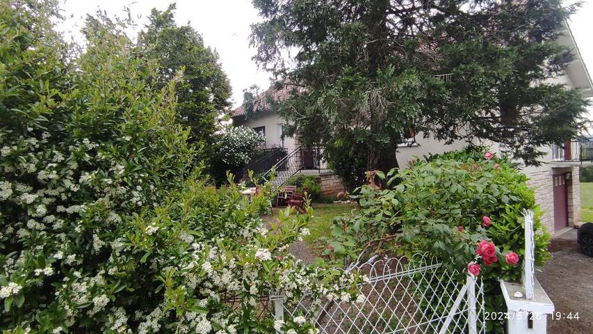 Location de vacances pour 6 personnes, avec vue et balcon à Saint-Constant (homonymie) - 2