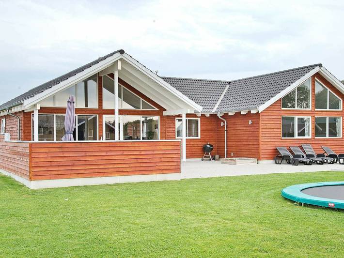 Ferienhaus für 16 Personen, mit Garten und Pool sowie Terrasse und Sauna, mit Haustier in Købingsmark Strand - 2