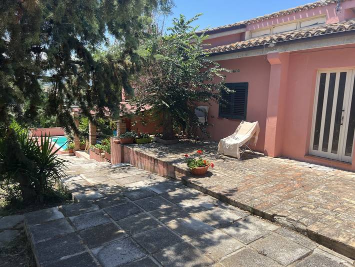 Apartamento inteiro, Contrada Brecciano in Città Sant'Angelo region, Pescara (província)