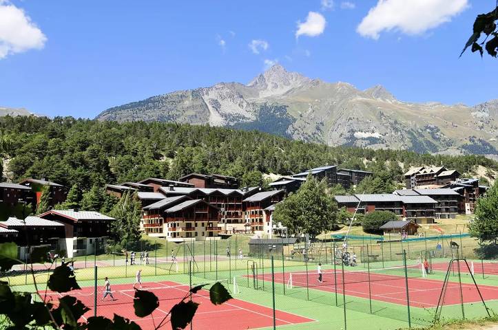 Gîte pour 8 personnes, avec balcon et piscine dans La Norma - 3