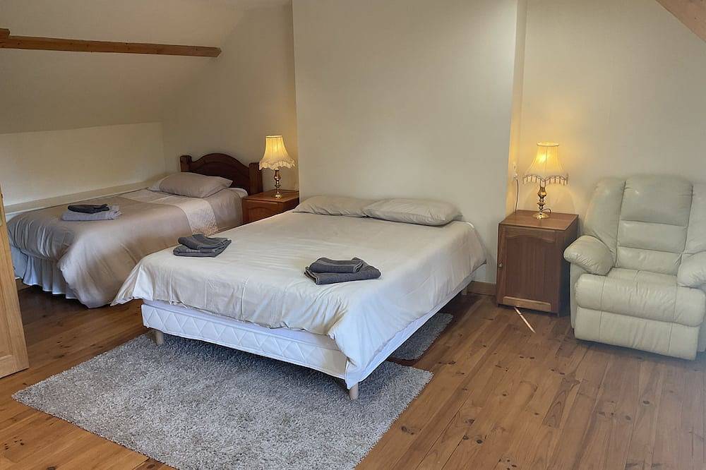 Maison confortable et agréable dans un environnement calme in Val-Couesnon, Fougères-Vitré