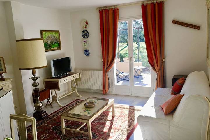 Le Ptit mas in Callian, Draguignan Region