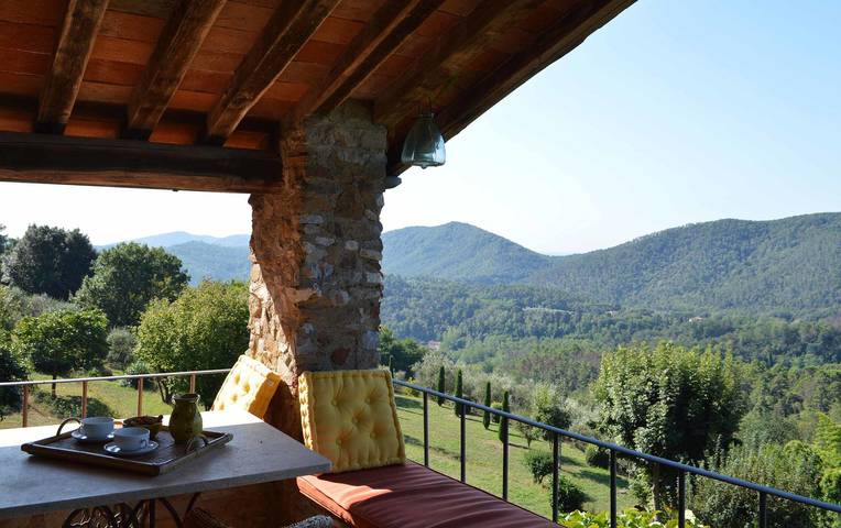 Villa für 4 Personen, mit Garten und Balkon sowie Pool in Lucca - 2