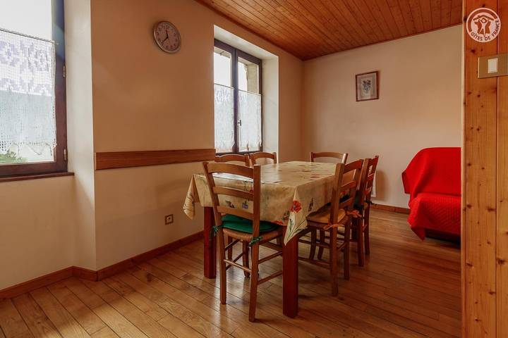 Gîte pour 5 personnes, avec terrasse à Entremont-le-Vieux - 4