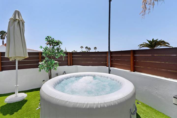 Ferienwohnung für 4 Personen, mit Garten und Whirlpool sowie Kinderpool in Maspalomas - 3
