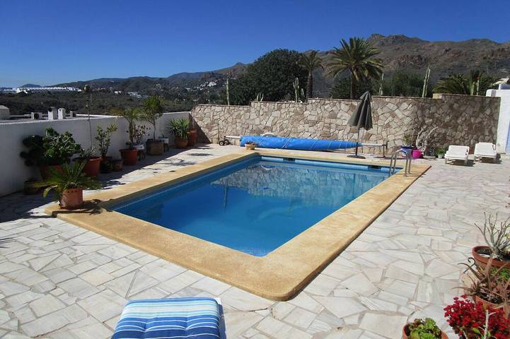 Villa for 6 people, with terrace, with pets in Mojácar