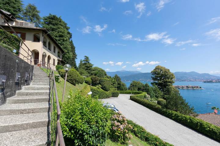 Ferienwohnung für 5 Personen, mit Seeblick und Balkon - 1