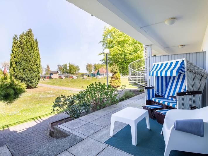 Ferienwohnung für 3 Personen, mit Garten und Terrasse, mit Haustier in der Wohlenberger Wiek