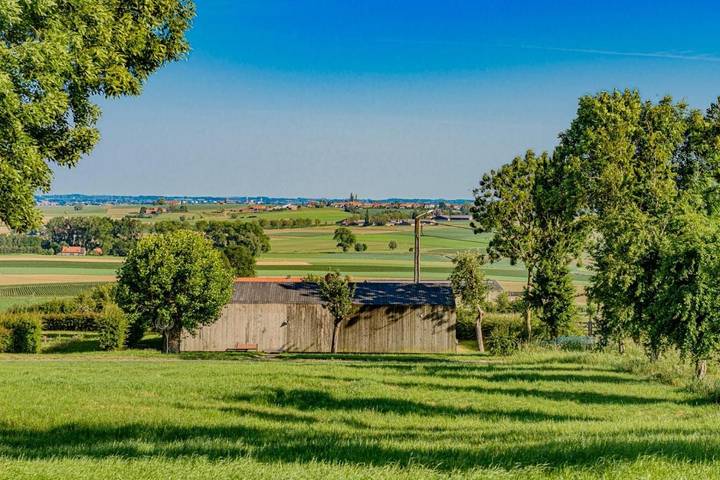 Gîte pour 6 personnes, avec vue et jardin, animaux acceptés dans Dranouter