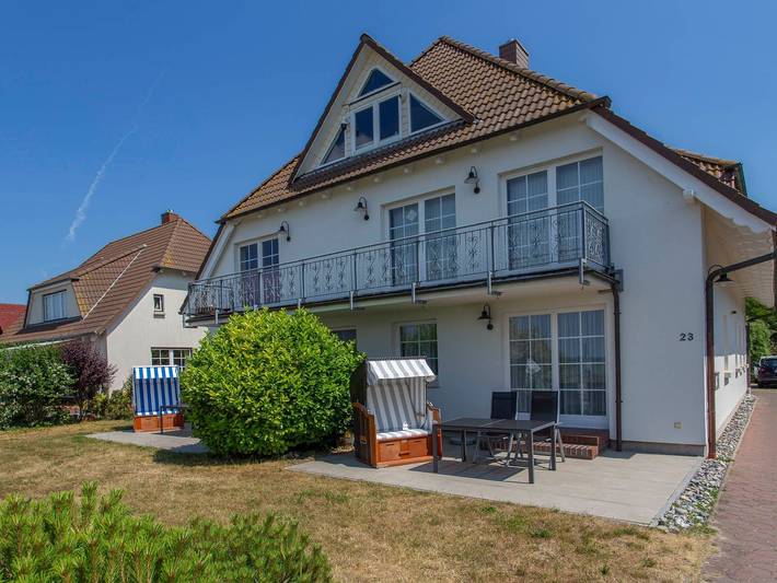 Bungalow für 5 Personen, mit Terrasse und Seeblick in Wiek