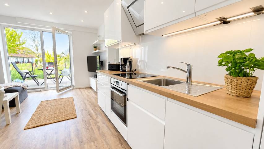 Ferienwohnung für 6 Personen, mit Whirlpool und Terrasse sowie Garten und Sauna in Sahlenburg, Cuxhaven