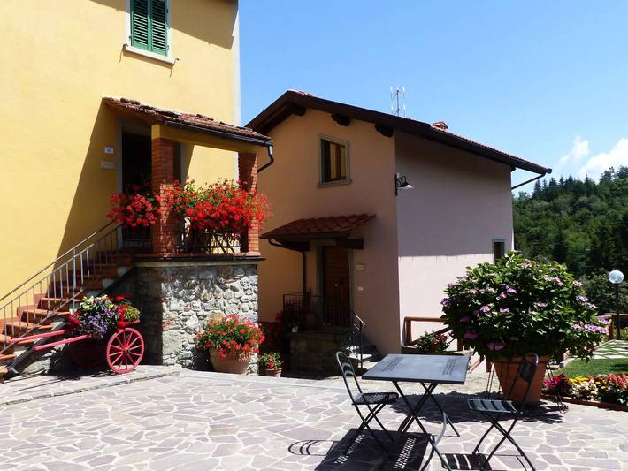 Appartamento vacanze per 5 persone, con piscina e giardino - 1
