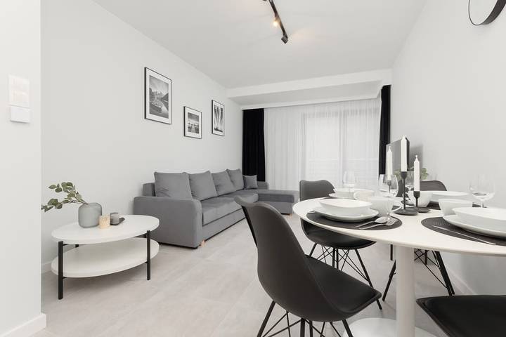 Apartament wakacyjny dla 4 osób, zwierzęta dozwolone w Łódź