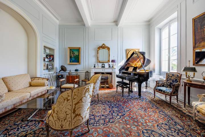 Location de vacances pour 2 personnes, avec terrasse et vue ainsi que jardin et piscine, animaux acceptés à Sallèles-d'Aude - 4