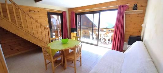 Gîte pour 6 personnes, avec vue à Réallon