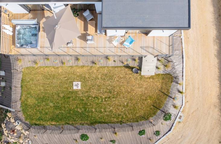 Gîte pour 6 personnes, avec jacuzzi ainsi que jardin et terrasse à Plouider - 2