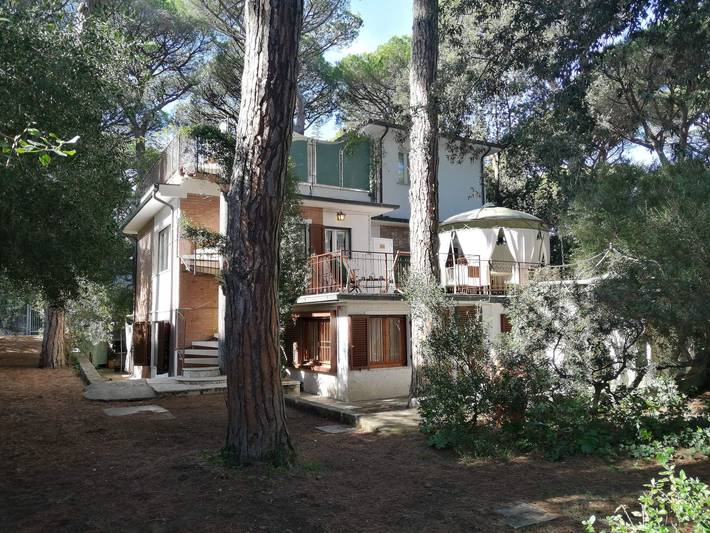 Ferienwohnung für 10 Personen, mit Balkon und Terrasse sowie Garten in Castagneto Carducci