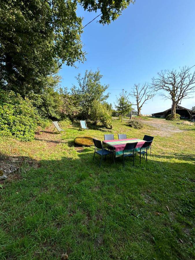 Location de vacances pour 6 personnes, avec jardin et vue à Ploërdut - 4