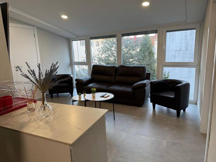 Apartamento de vacaciones para 8 personas, con vistas y balcón - 1