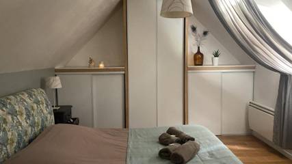 Cottage pour 2 personnes, avec vue et jardin à Écouen