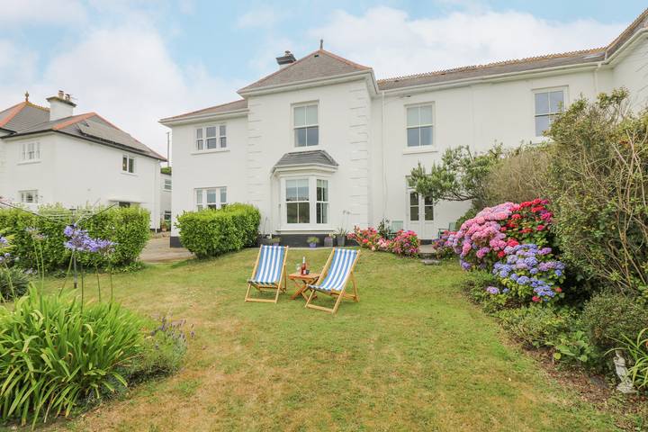 Holiday rental for 6 people, with Garden in Porthcurno