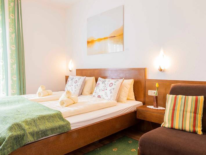 Hotel für 2 Personen, mit Balkon und Garten in Strobl - 4