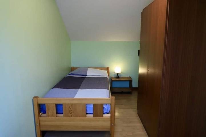 Ganze Wohnung, Air-conditioned, quiet vacation rental on the canal, between Guédélon and the Loire Valley in Ouzouer-sur-Trézée, Montargis und Umgebung