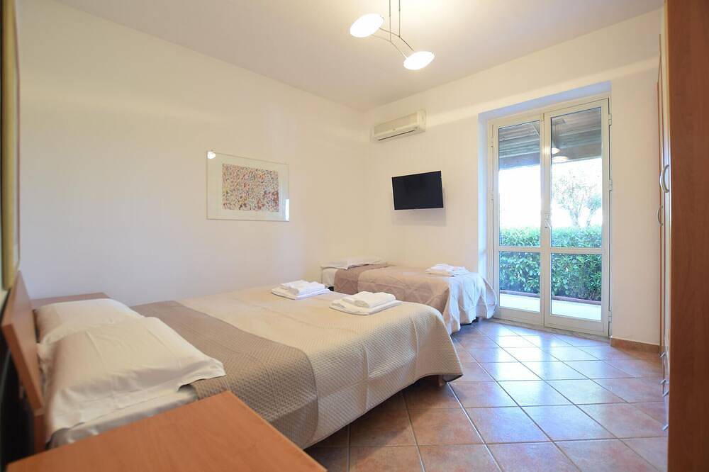 Amazing home in Paestum with Wifi in Licinella - Torre di Paestum, Capaccio