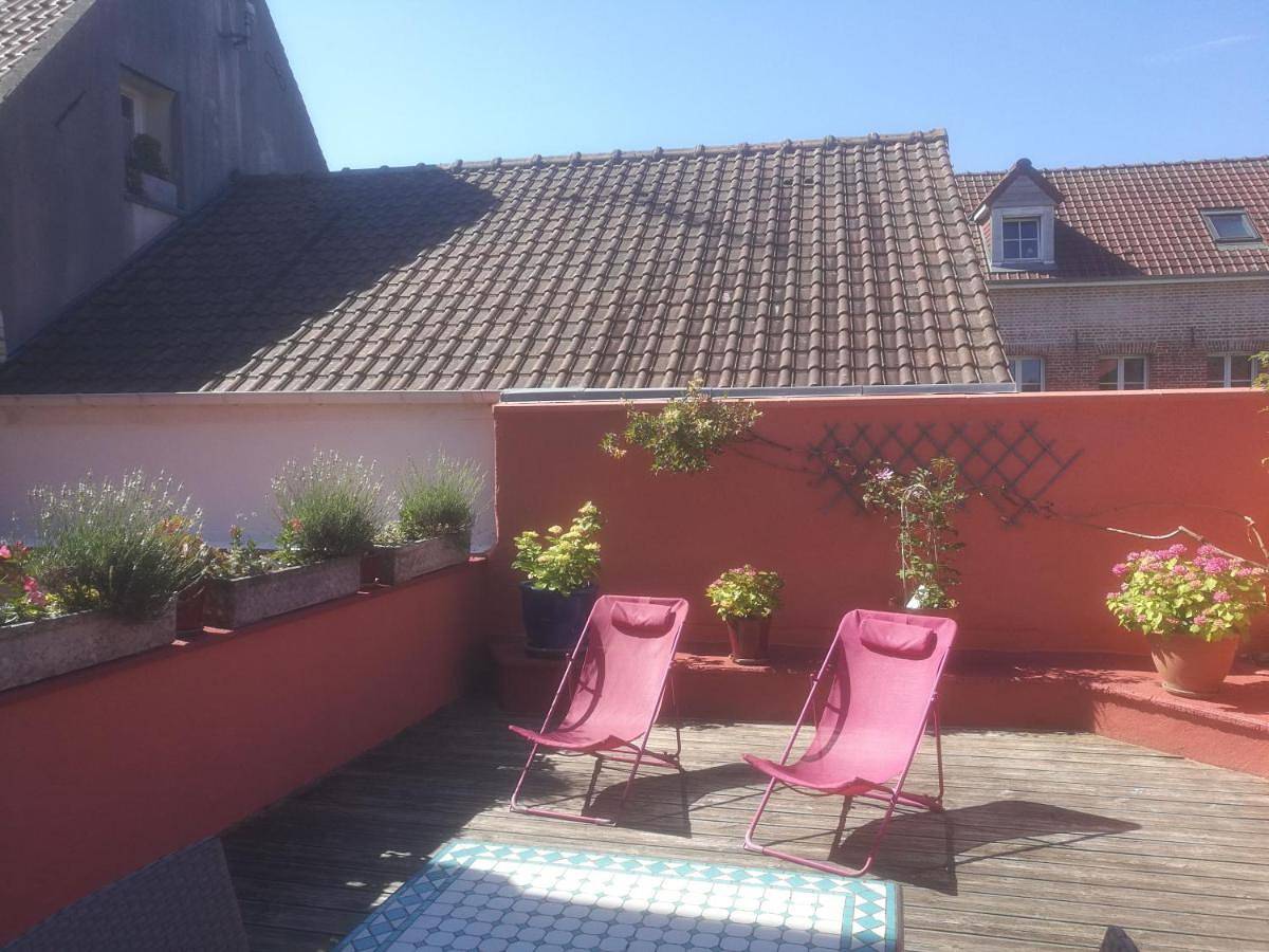 Appartement entier, Two-Bedroom Apartment in Montreuil (Pas-de-Calais), Région de Montreuil
